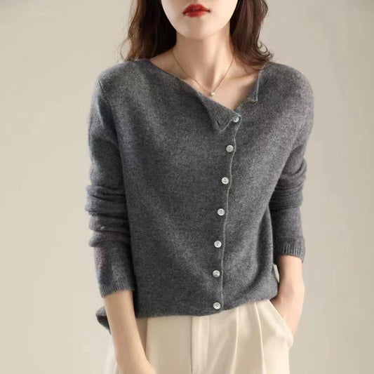 Sienna | Fine-Knit Round Neck Cardigan